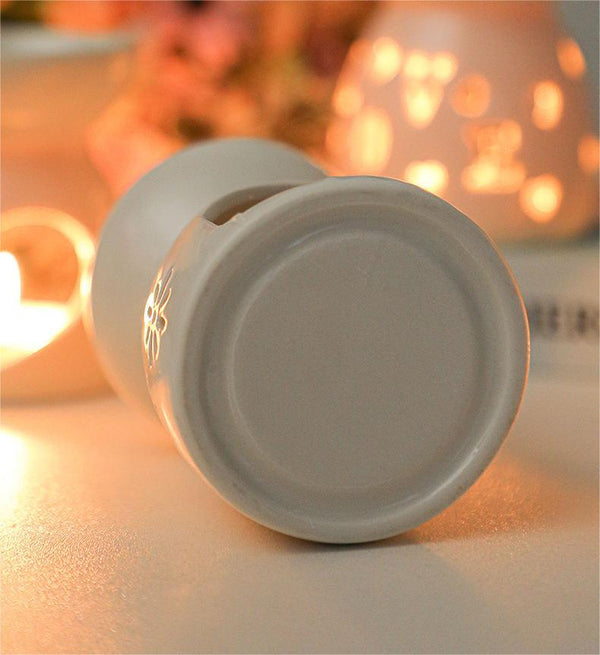 888 Cross-border dedicated ceramic aromatherapy furnace hollow aromatherapy essential oil creative home crafts manufacturers